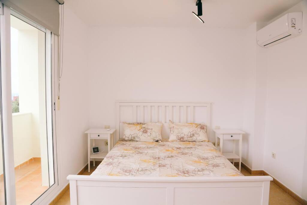 Oasis-Family Townhouse Apartment Адехе Екстериор снимка